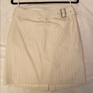 Anne Klein skirt suit.